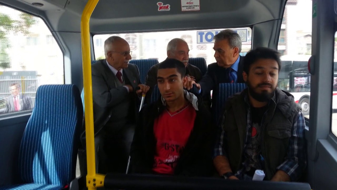 170414Eshot_minubusleri