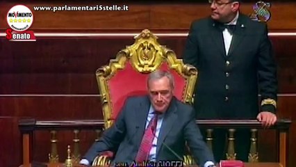 Tải video: M5S sul DEF 2014: l'intervento di Andrea Cioffi - MoVimento 5 Stelle