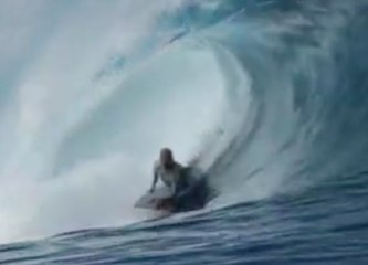 Jacob VanderVelde in Hawaii - Bodyboard
