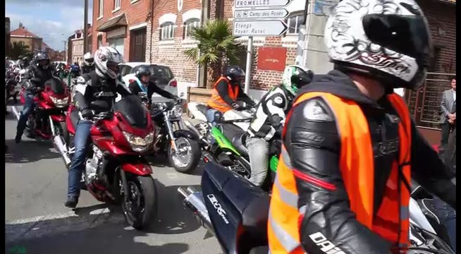 Aubers : un cortège de 500 motos accompagne l’enterrement des deux motards tués dimanche