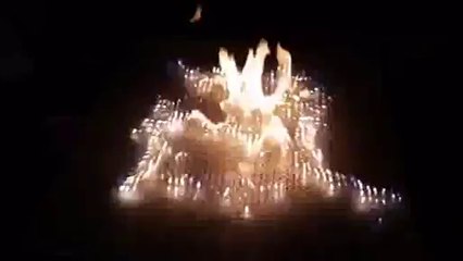 Pyro Board: 2D Rubens' Tube!