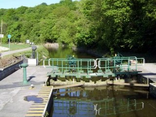 BRIGITTE HALLET alias JESEBEL " PAYS NOIR MES RACINES "
