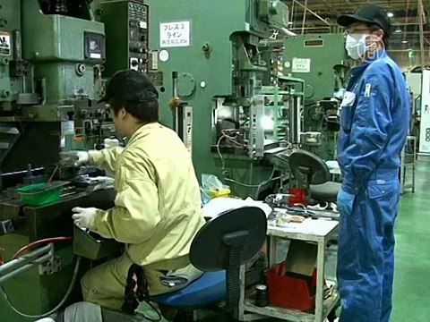 Плавающий электрокар спасет при наводнении