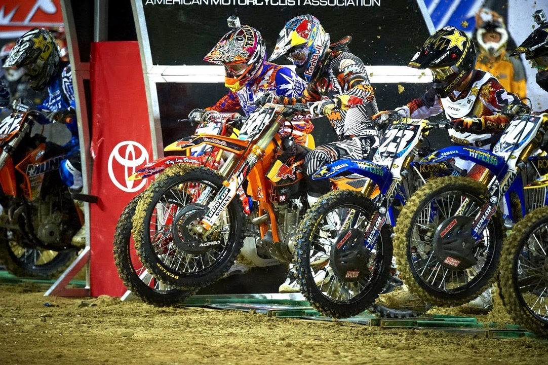Supercross LIVE! 2014 - East Rutherford Monster Energy Supercross Brought to you by Motorcycle Mall!