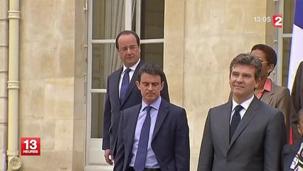 Affaire Morelle : des socialistes embarrassés, l'UMP jubile