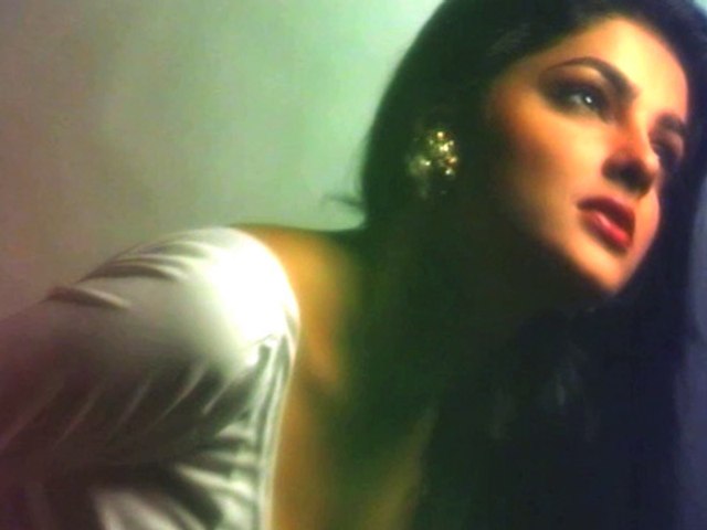 Rare Photo Shoot Of Mamta Kulkarni - video Dailymotion