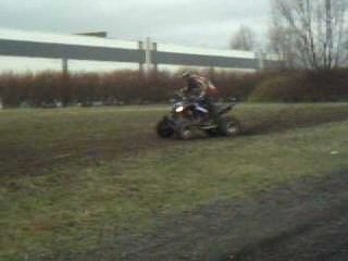 350 Raptor Dans Les Champ de Hem 59510