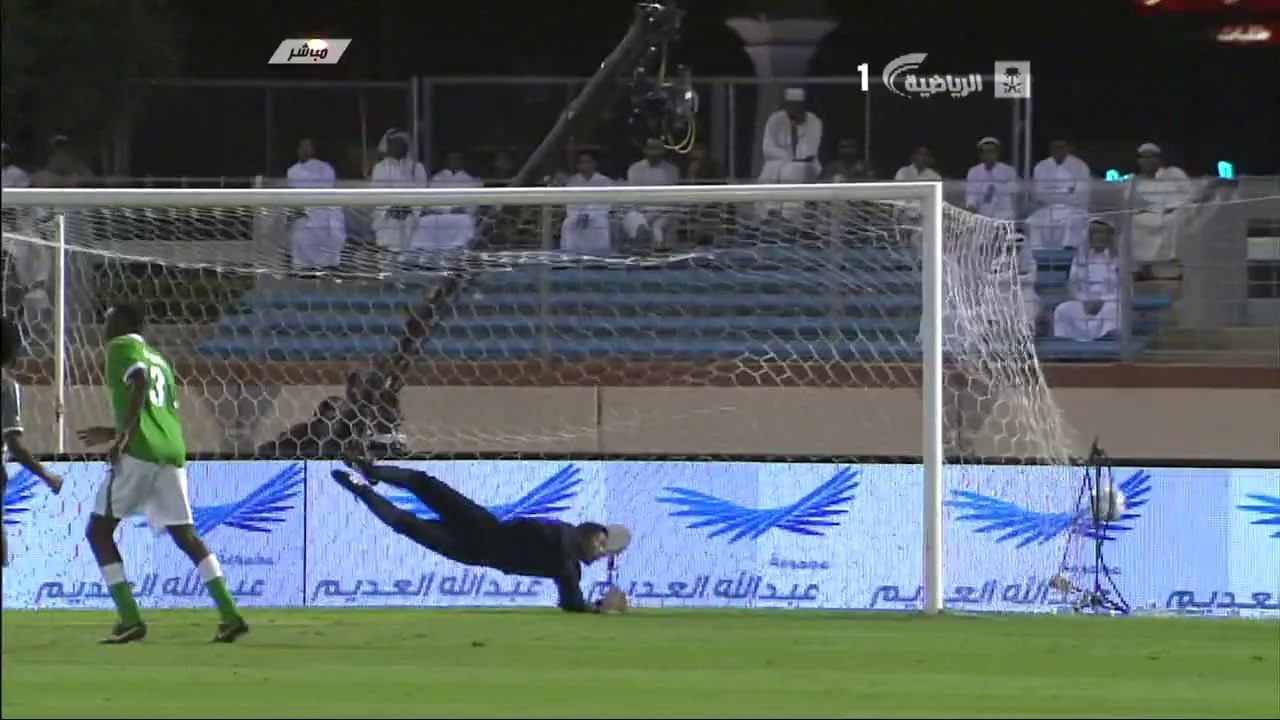 هدف الاهلي الثاني من لويس ليال (فاول صاروخي) في الطائي - الاهلي 3-0 الطائي - ربع نهائي كأس الملك 12/04/2014 HD