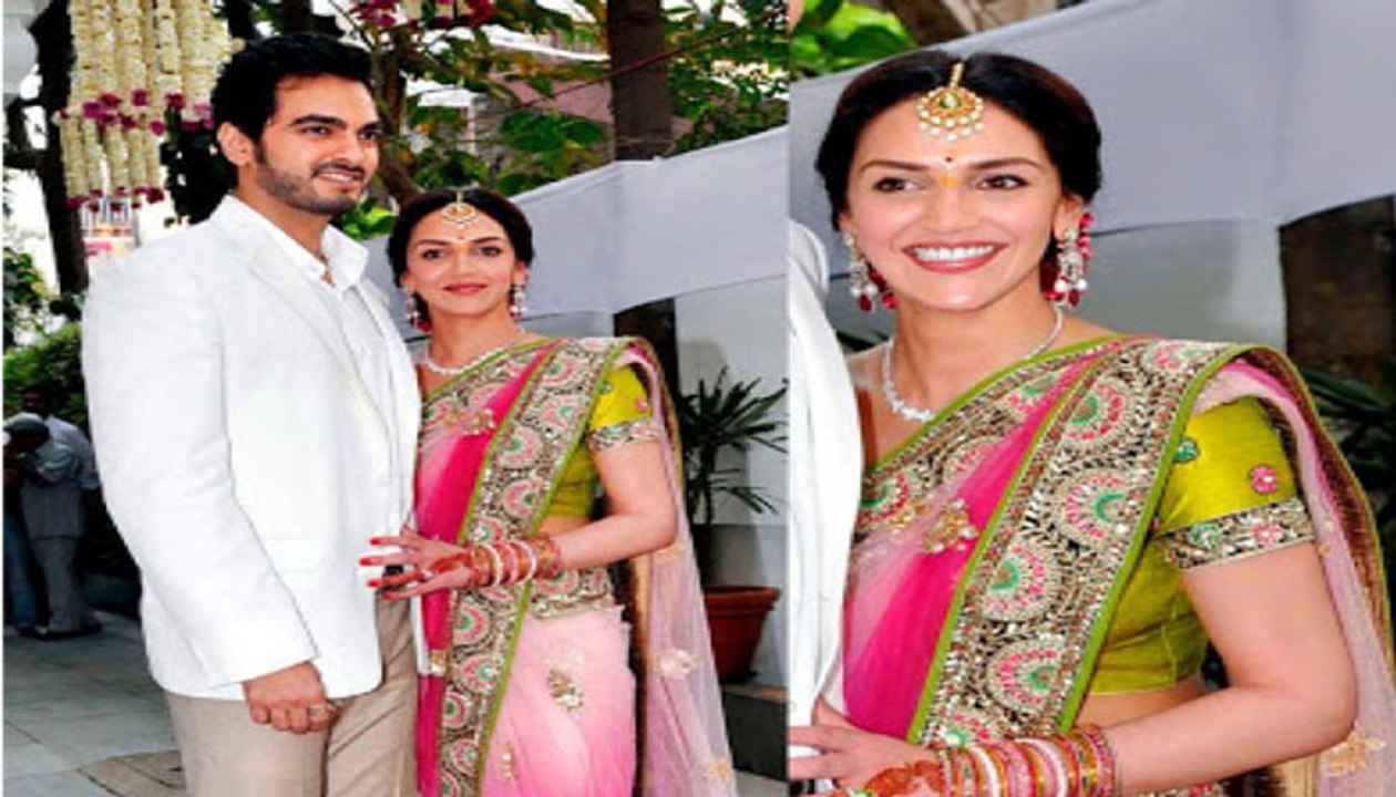 Dhoom Girl Esha Deol looks Gorgeous & Glamours in Pink Saree at Engagement Party