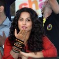 Vidya Balan Says - No Negative Side Effects of Marriage for me - With Farhan Akhtar During Promote Bollywood Movie Shaadi Ke Side Effects On Hot Air Balloon