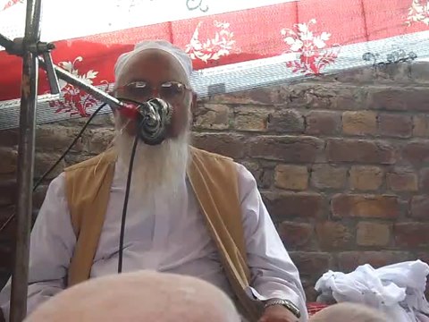 Jisam ke Zaroriat bhi hoti hain aor Roh Kee bhi Zaroriat haiy by Hazrat Allama Zahid ul Rashidi