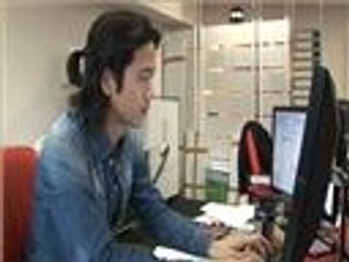 تراجع أعداد الموظفين النظاميين باليابان