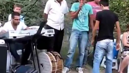 Çal Keke Çal Döner B&amp;ça&amp;&amp;yla Dans Dailymotion Video