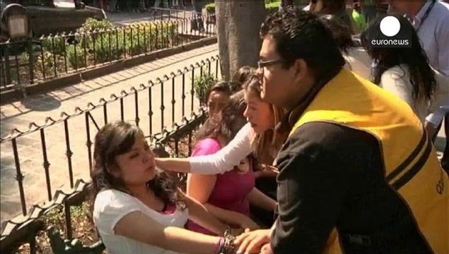 Un fuerte terremoto en México causa el pánico y daños materiales