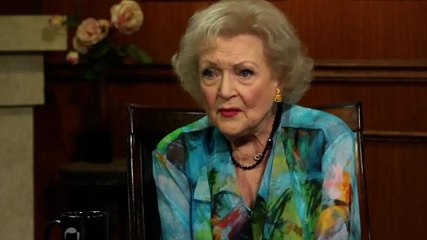 Betty White Defends The Gay Community