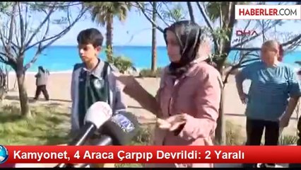 Kamyonet, 4 Araca Çarpıp Devrildi: 2 Yaralı