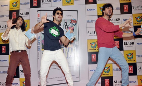 Team Yaariyan Launches Movie Dvd At Planet M With Himansh Kohli Rakul Preet Singh Nicole Faria - Bollywood Gossip