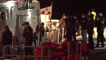 Retirados 3 primeiros corpos de balsa coreana
