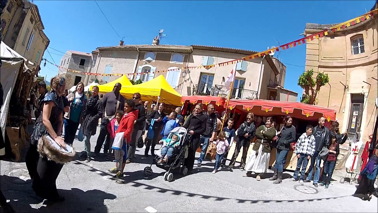 10 ème FOIRE MEDIEVALE DU ROY RENE 19 avril 2014 Peyrolles-en-Provence