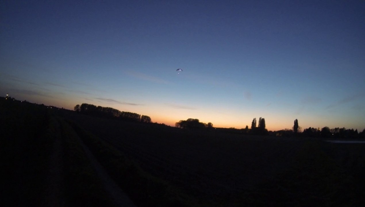 vol de nuit oxy 0.5 paramotor rc