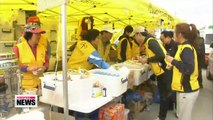 Volunteers offering help amid Korean ferry disaster