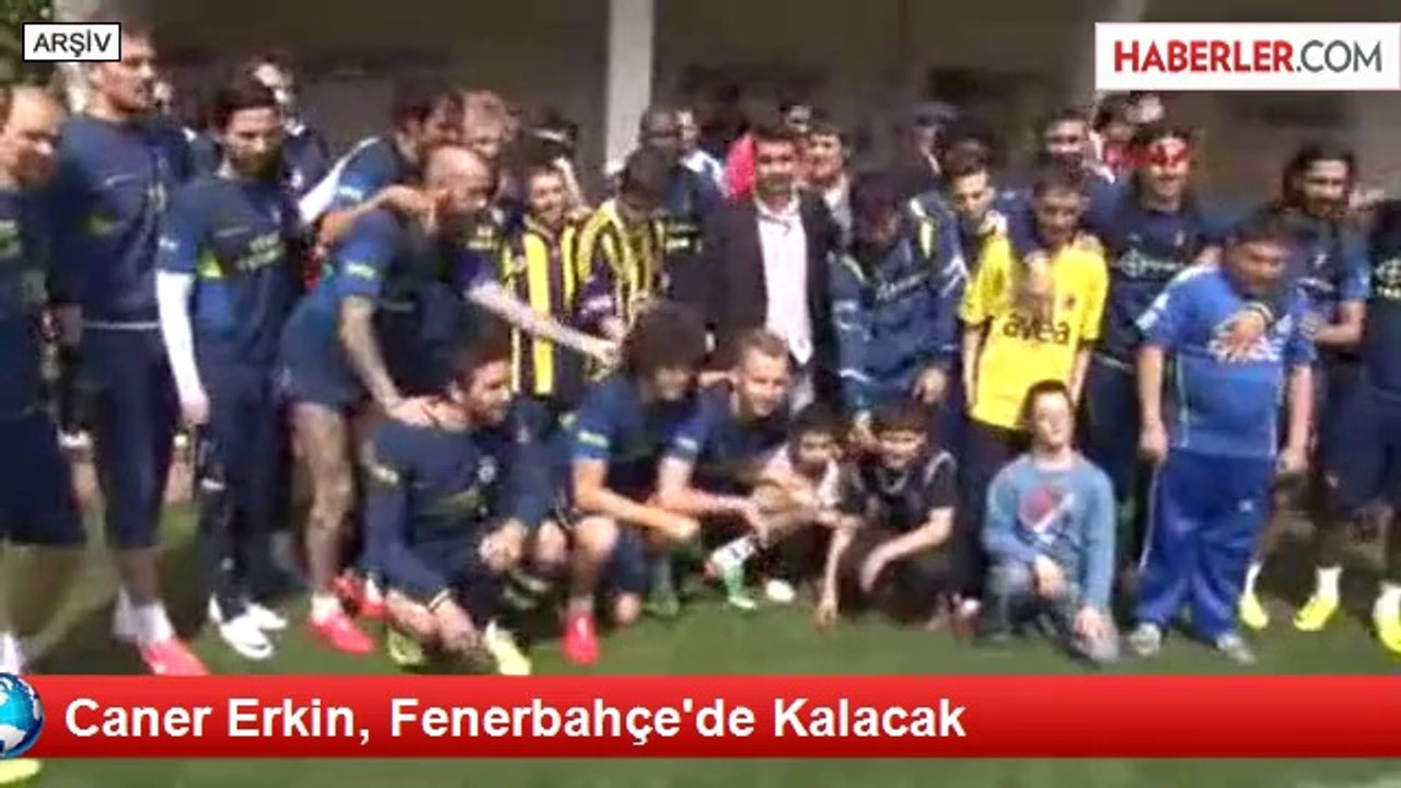 Caner Erkin, Fenerbahçe'de Kalacak