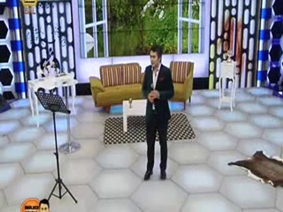 abdurrahman önül kırmızı güller canlı