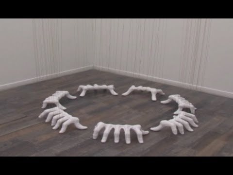 Napoli - Arte contemporanea, successo della mostra Metamorfosi (19.04.14)