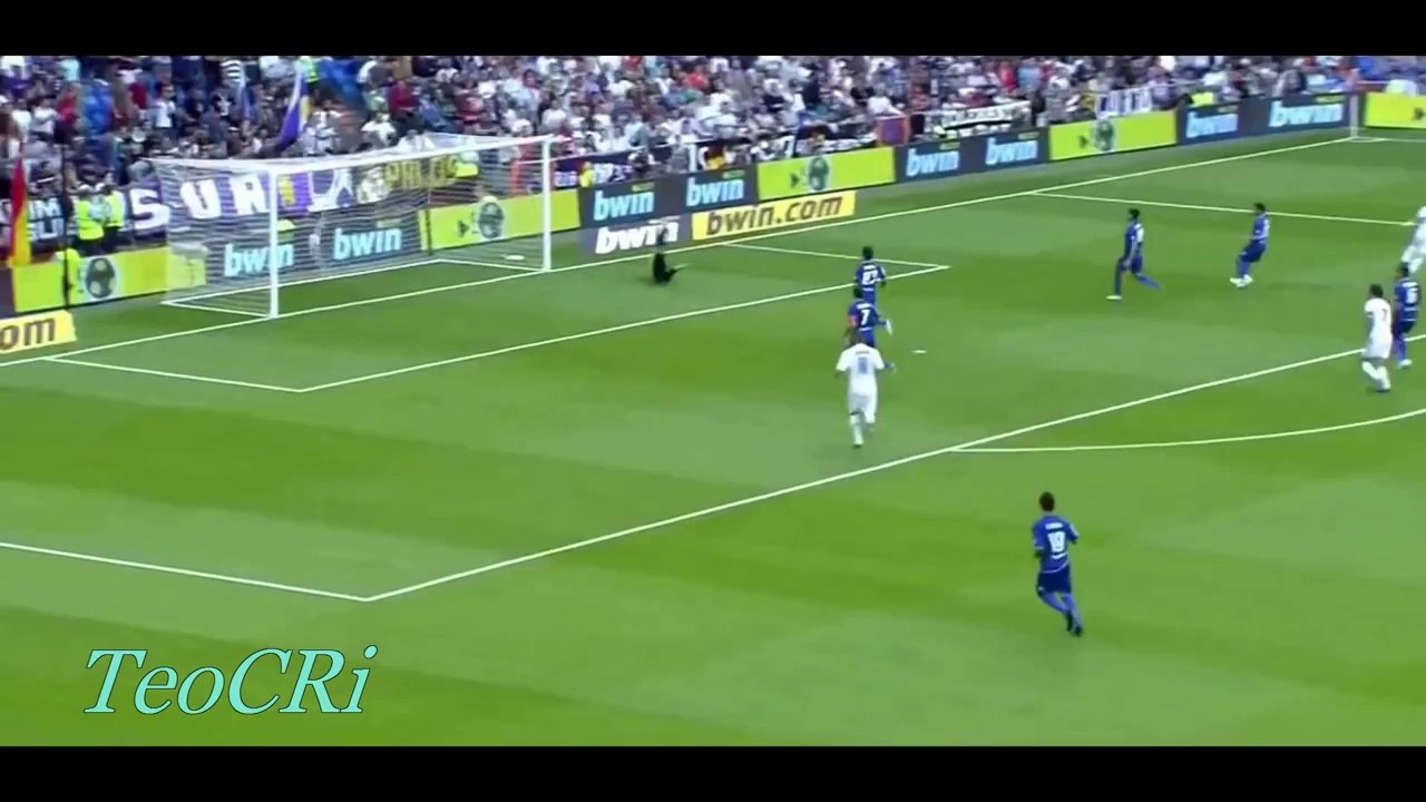 Cristiano Ronaldo Top 50 Goals 2004-2014 With Commentary HD