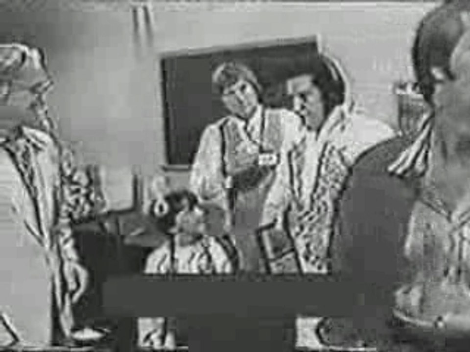 Elvis Presley - Backstage