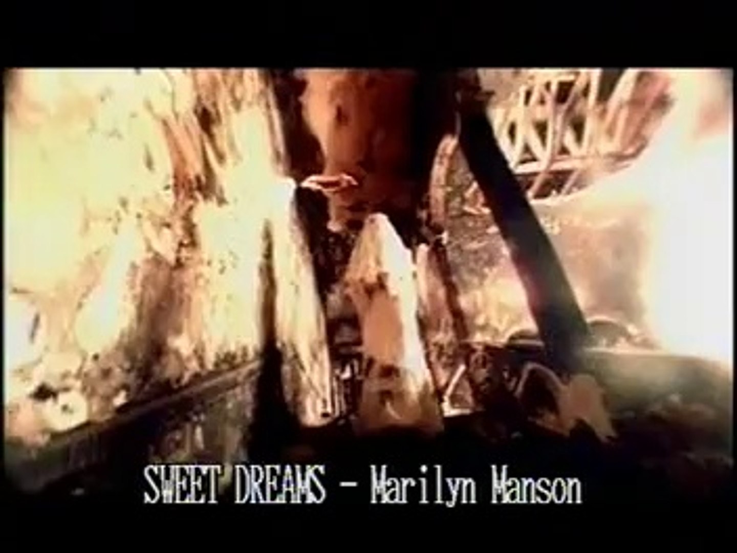 Sweet Dreams - Marilyn Manson - [Official Music Video] - }\/{ /,\ '”|'”  /-\L'”|'”aF - video Dailymotion