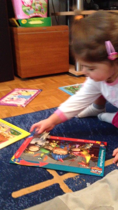 Les puzzles n'ont pas de secrets pour la Pitchounette.....