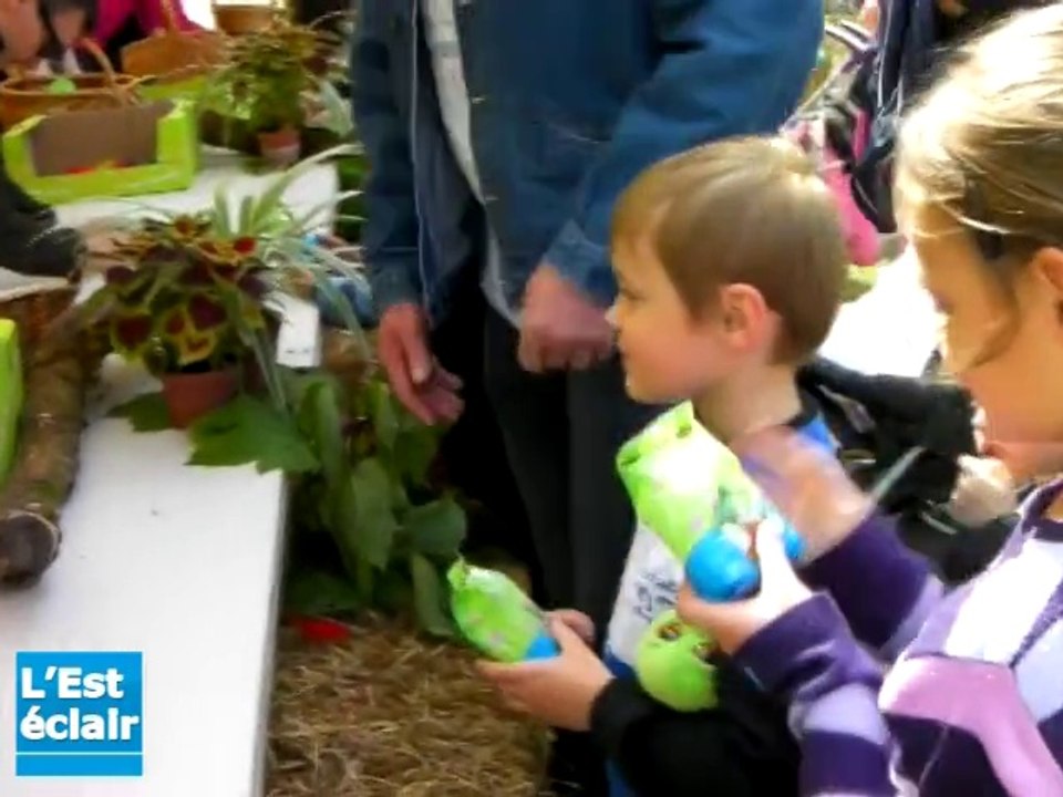 Chasse aux oeufs au parc des Moulins à Troyes