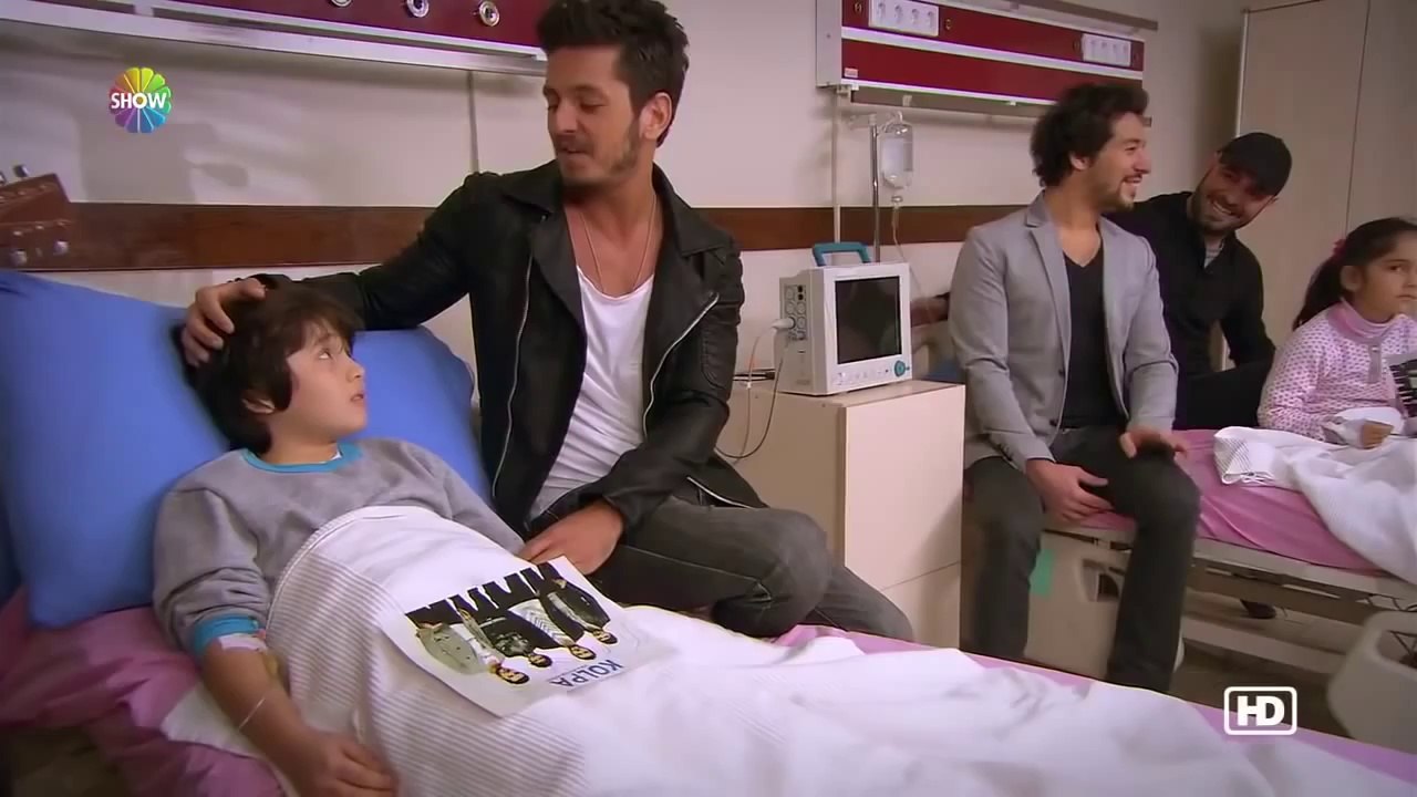 Kolpa Pis Yedili'de - Beni Aşka İnandır (akustik)