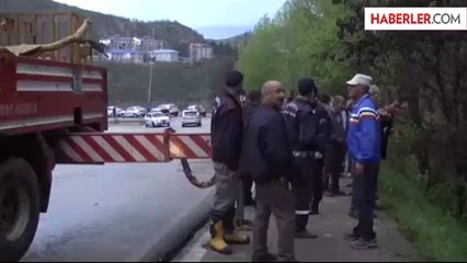 Tunceli'de Trafik Kazası: 1 Ölü, 8 Yaralı