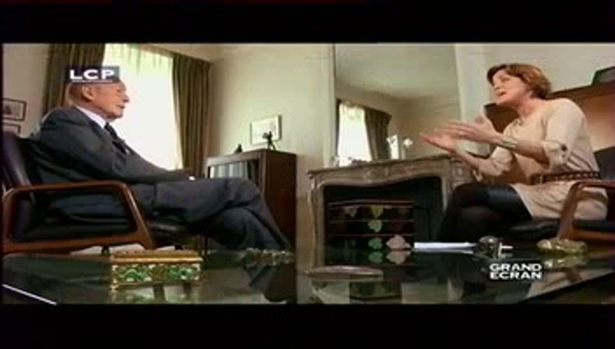 1974 UNE PARTIE DE CAMPAGNE  Valéry Giscard d'Estaing 1/2 Débat