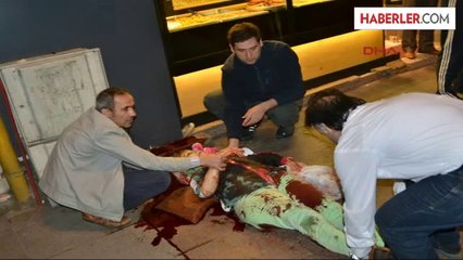 Boşandığı Karısının Boğazını Sokak Ortası Kesti