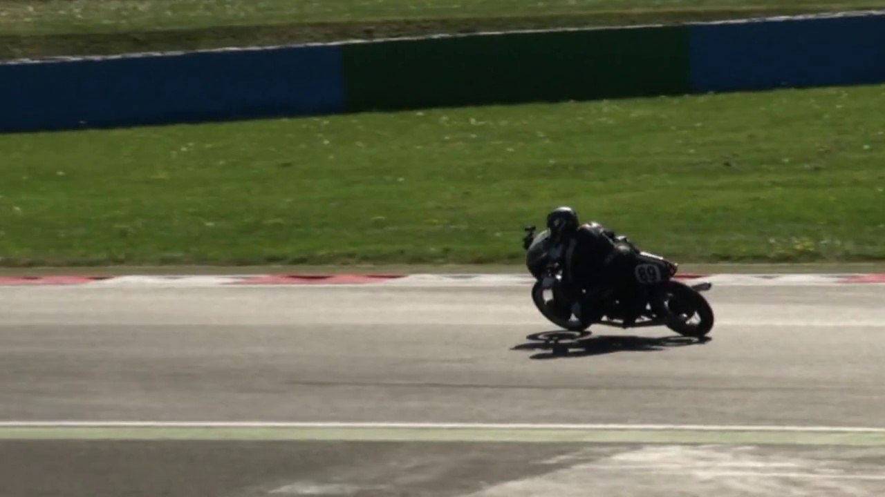 Bol d'Or Classic 2014 - Flatis'Team - Premiers essais de la moto à Magny-Cours