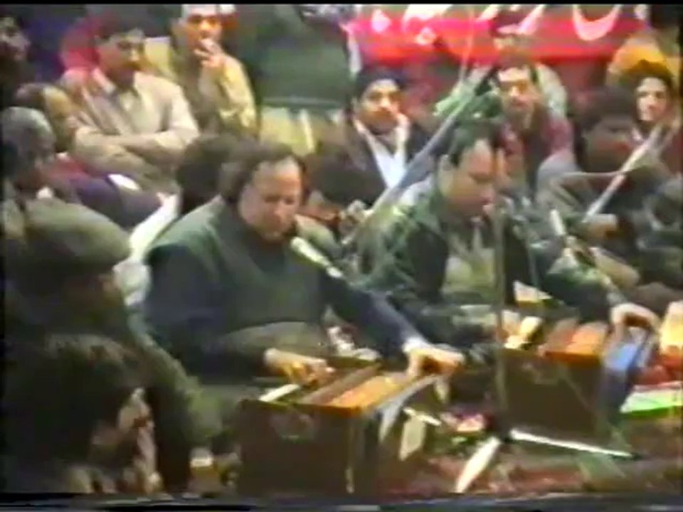 Nusrat Fateh Ali Khan Qawwal - Main Talkhi-e-Hayat Se Ghabra Ke Pe Gaya