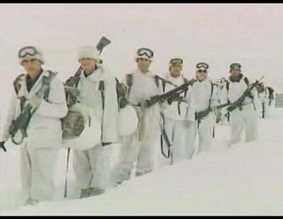 Kan Uykusu – Bu Ulkenin Evlatlari Slide