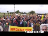 Nusaybin'de BDP'liler Hendek kazısına tepki için Suriye sınırına yürüdü