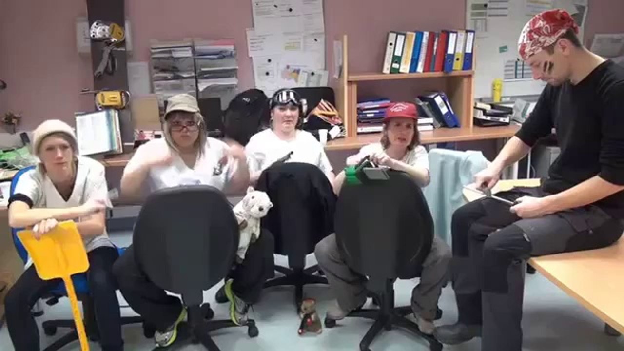 Foetal Bazooka   Plus de sages femmes cool !