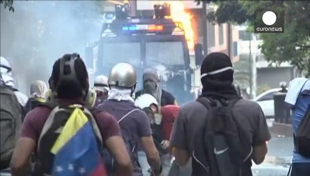 Manifestación en Caracas en el domingo pascual por la resurrección de la democracia en Venezuela