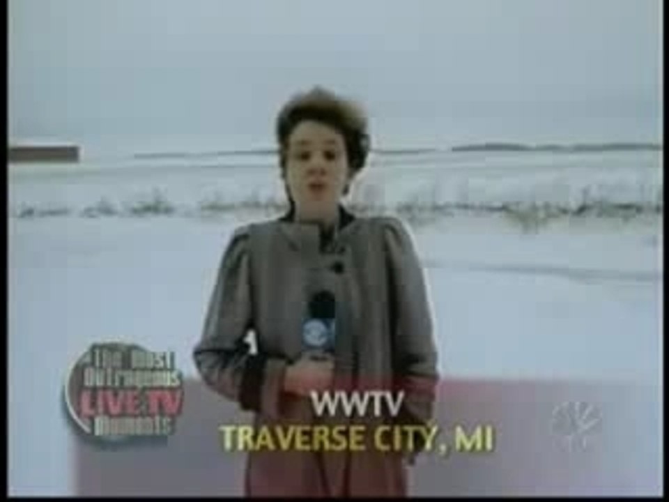 journaliste dans la neige