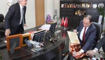 AK Parti Manisa İl Başkanından Salih Hızlı'ya Tebrik Ziyareti