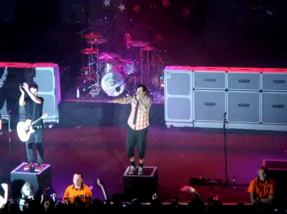 Simple Plan - Your Love Is A Lie