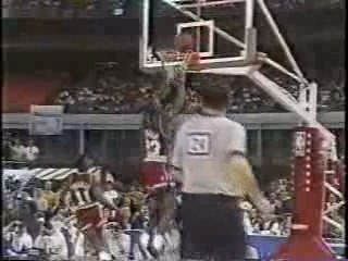 Belle alley-oop servie par thomas