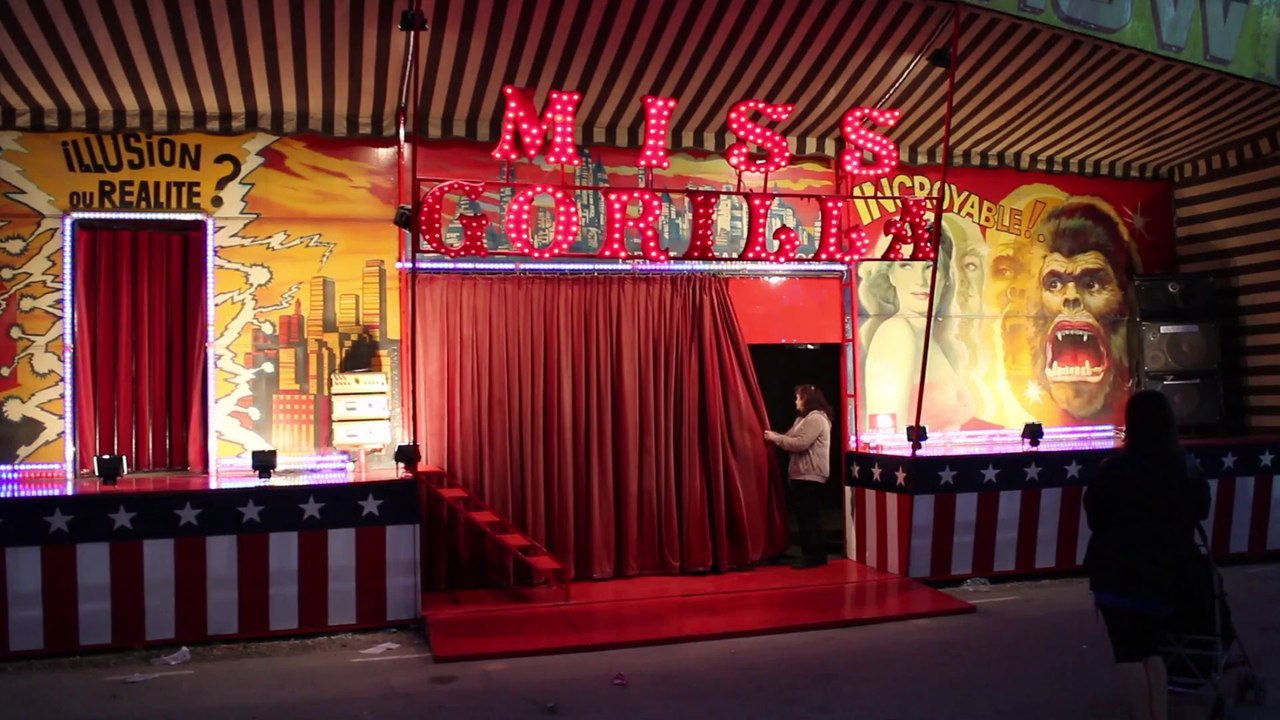 Foire du Trône Miss Gorilla entresort depuis 35 ans rencontre avec la femme Gorille