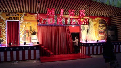 Foire du Trône Miss Gorilla entresort depuis 35 ans rencontre avec la femme Gorille