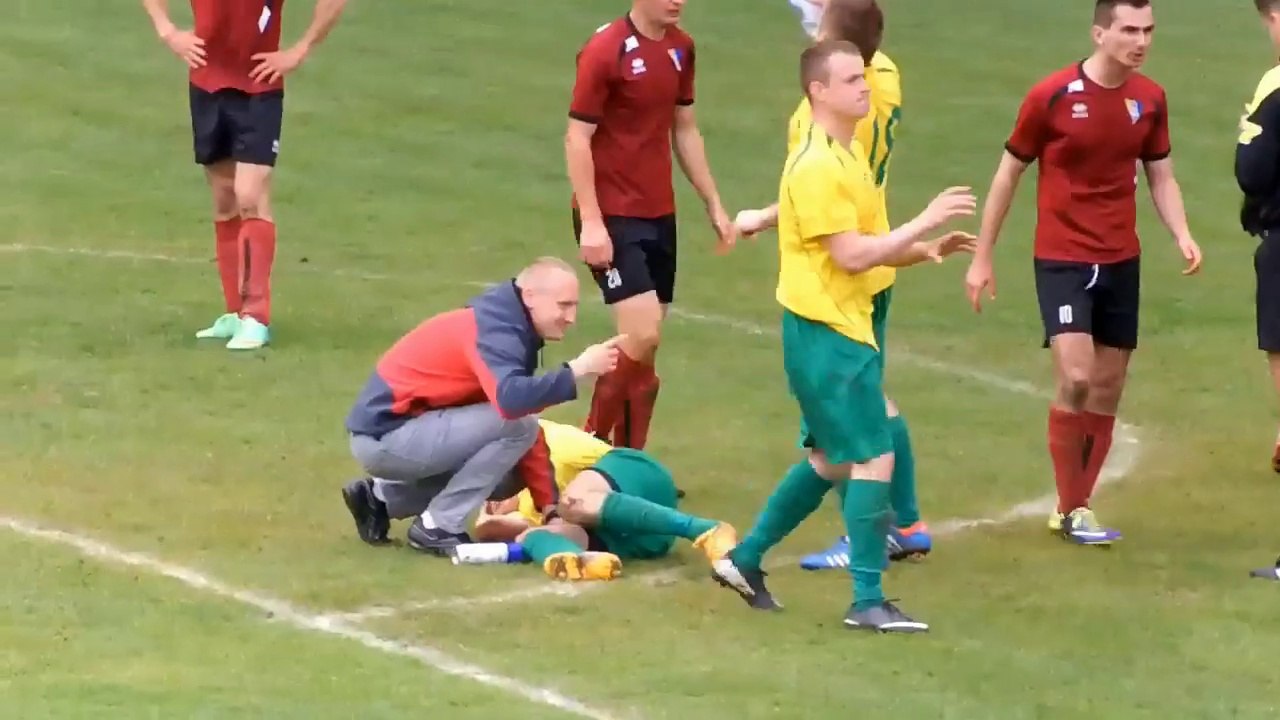 Wielkie Derby ŁKS vs Brzezina   wiosna 2014r